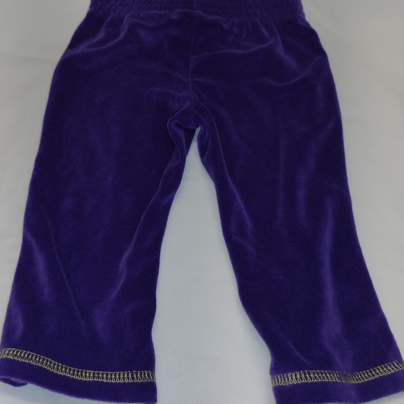 PUMA brand 2 piece set for baby size 12 months. - Picture 10 of 14